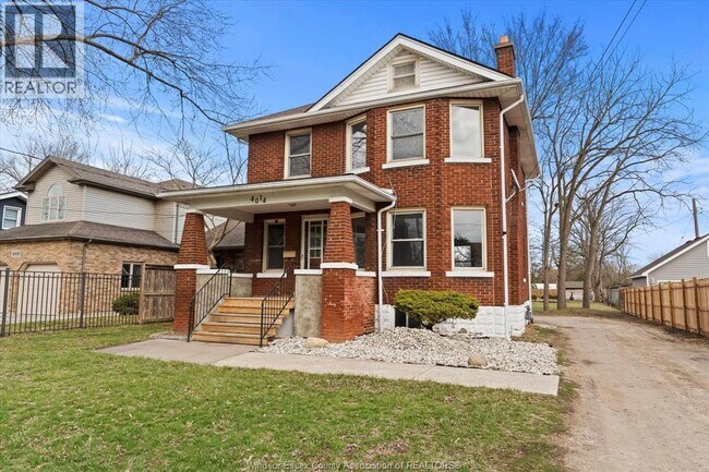 Photo - 4014 Howard Ave