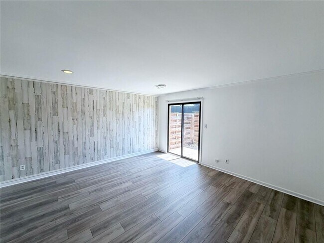 3925 Mountain View Rd Unit E3