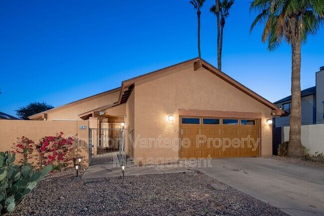 Building Photo - 2142 S Las Palmas Rental