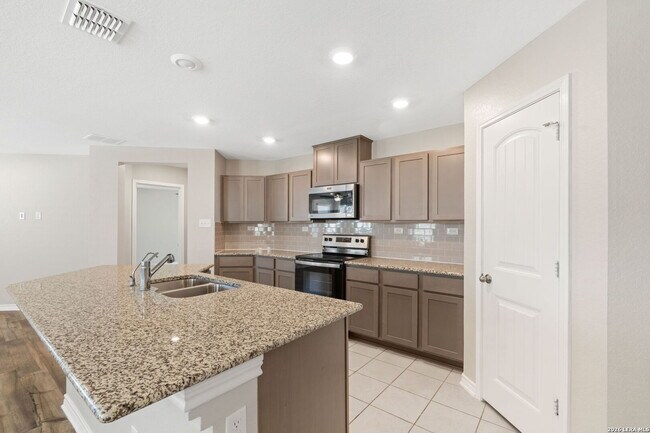Photo - 9411 Braman Pt