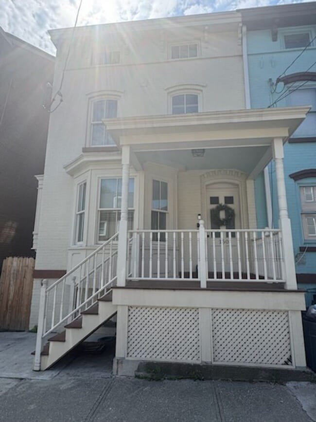 Photo - 150 Lander St Apartment Unit 1 - 1bd/1ba