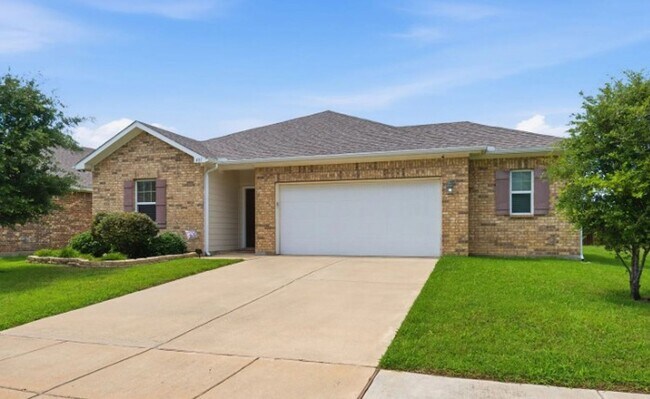 Photo - 405 Willow Creek Dr
