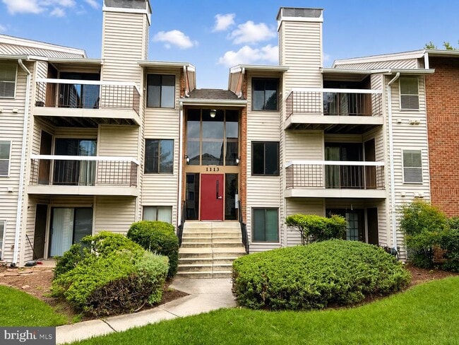 Building Photo - 1113 Castle Harbor Way Unit 2B