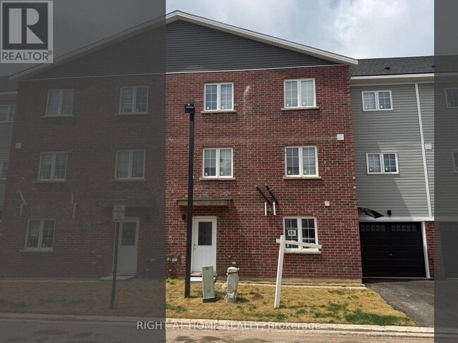 Photo - 113 HighRiver Trl