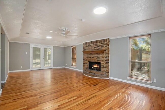 6509 Ponderosa Ln