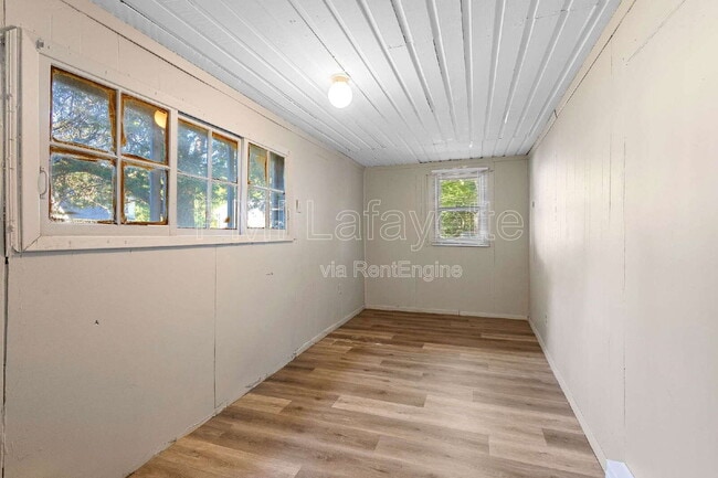 Photo - 120 W 3rd St Unit 3