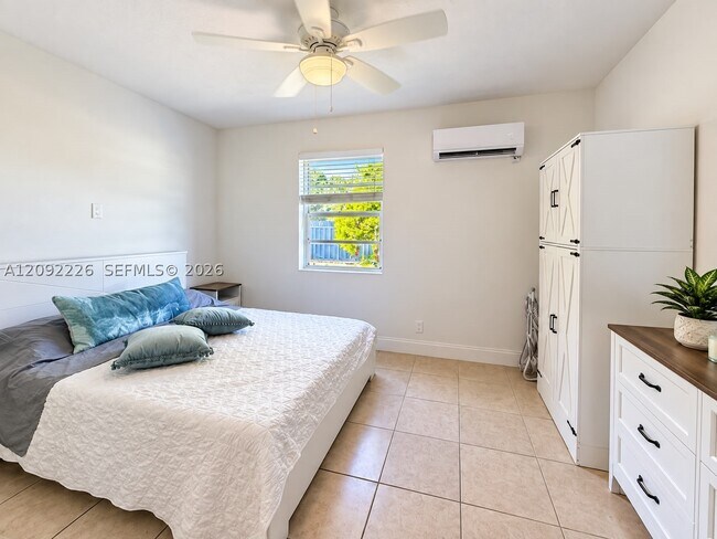 1639 Hayes St Unit 2