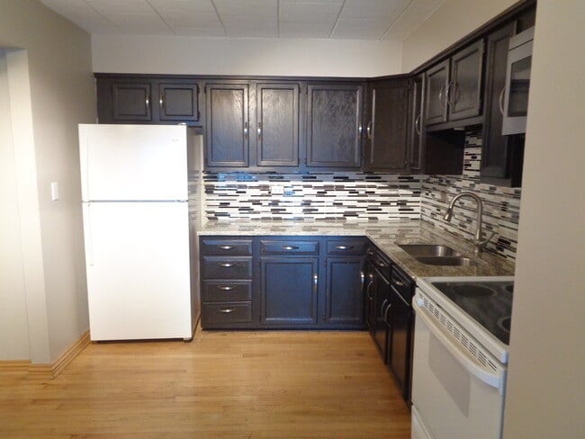 Photo - 6233 W 94th St Unit 1SE