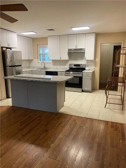 Photo - 4825 Jasper St