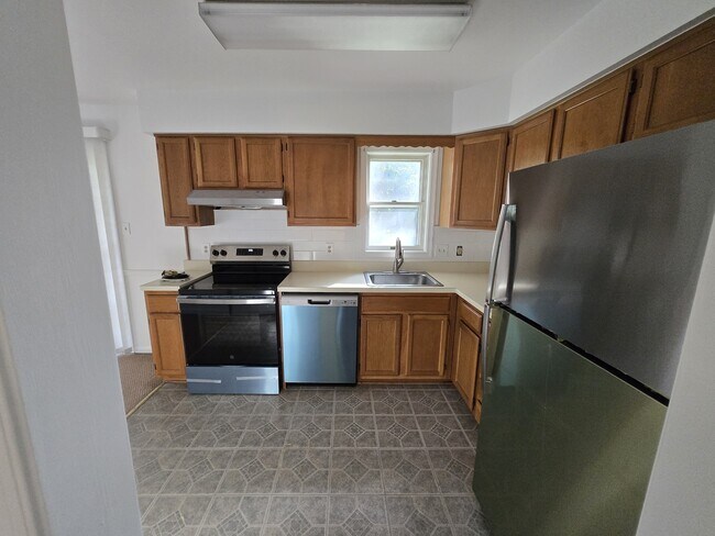 Photo - 5801 Harrison Ave