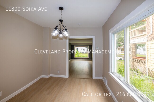 Photo - 11800 Soika Ave