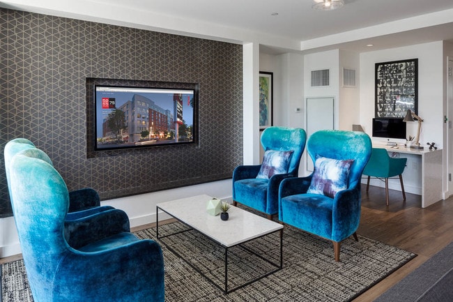 Station Landing Apartments
