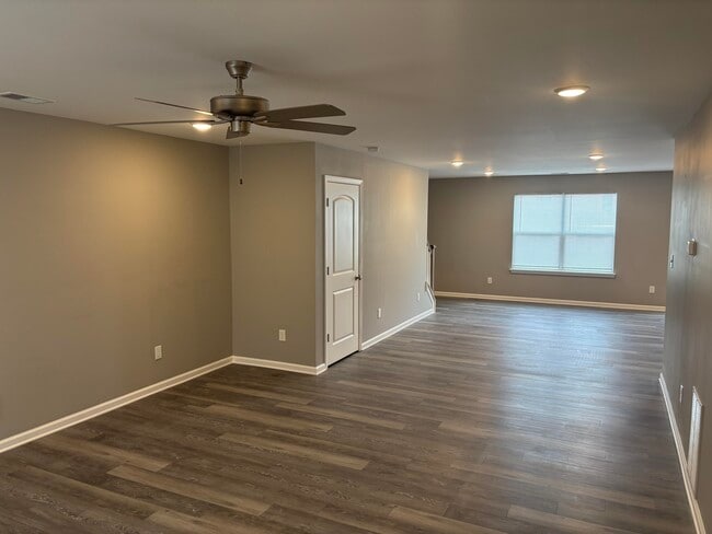 Photo - 2313 Tanksley Way