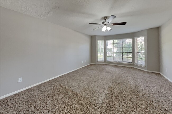 Photo - 2507 Brookdale Dr
