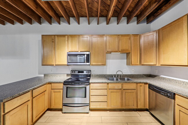 Photo - The Crown Downtown