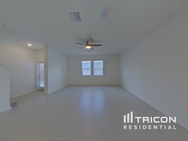 Photo - 2445 Spring Tune Aly