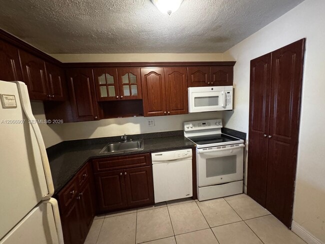 Photo - 8020 N Colony Cir Unidad 308