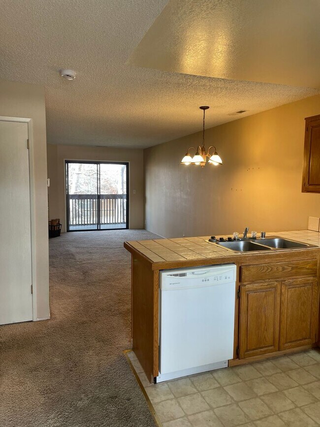 Photo - Quiet 2 bedroom 2 Bath