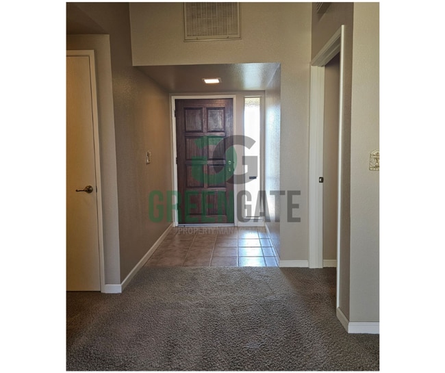 Photo - 3557 Claremont Ave