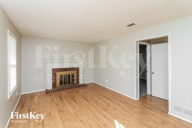 Photo - 224 Birch Rill Dr
