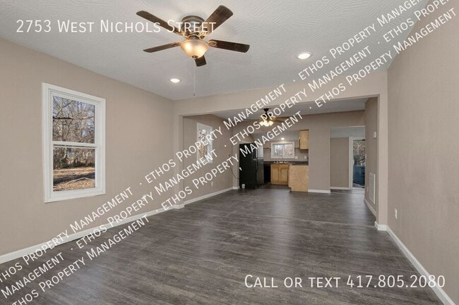 Photo - 2753 W Nichols St