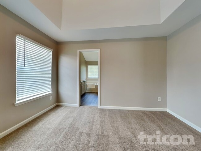 Photo - 240 Kings Cove