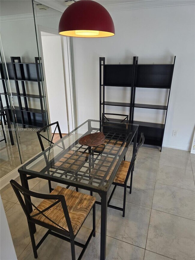 Photo - 16919 N Bay Rd Unit 819