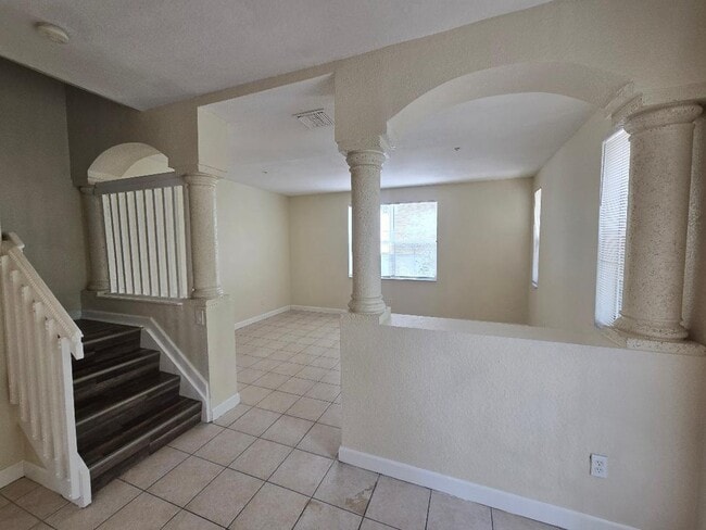 Photo - 3106 Shoma Dr