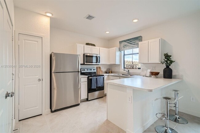 Photo - 1366 NE 4th Ave