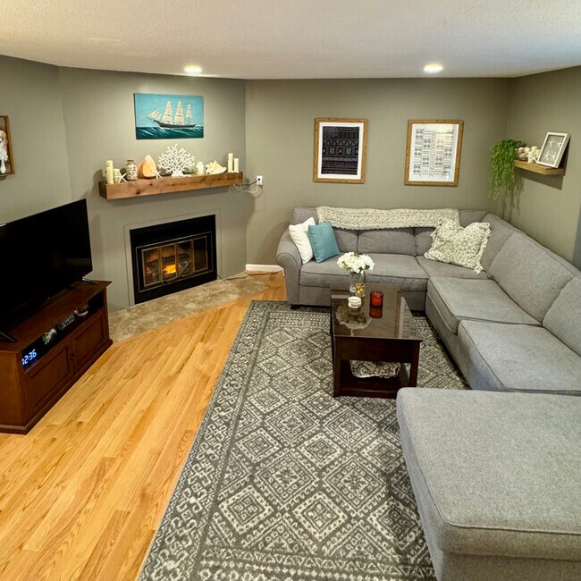 Photo - 275 Donohue Rd