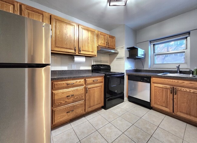 Photo - 4950 N Marine Dr Unidad 503