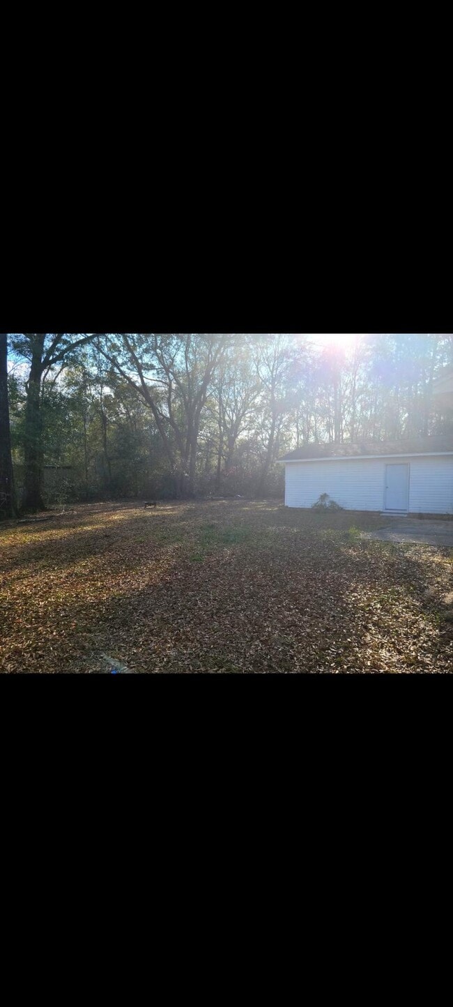 Photo - 6519 Robie Rd