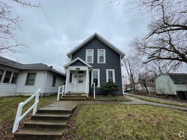 Building Photo - 1117 N 10th St Unit A Rental