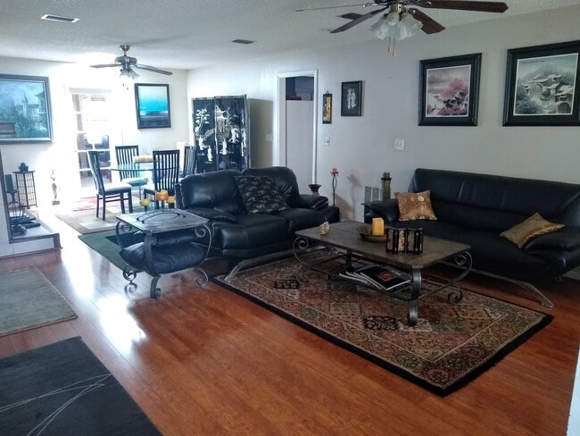 Living & Dining Rooms - 2620 Moody Ave