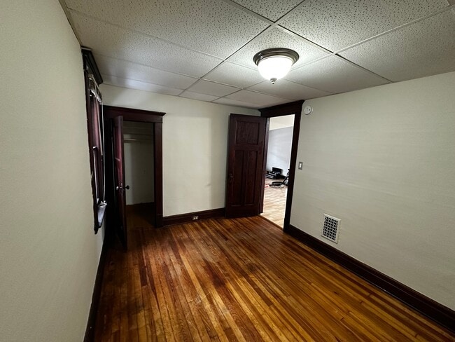 Photo - 23 Indian Orchard Pl Unit Lower