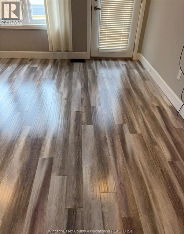 Photo - 3614 Hallee Cres