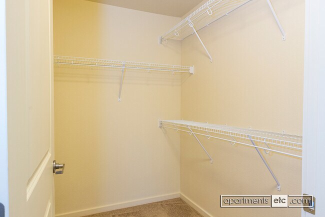 Copper Gate Apartments - Auburn, WA | ForRent.com