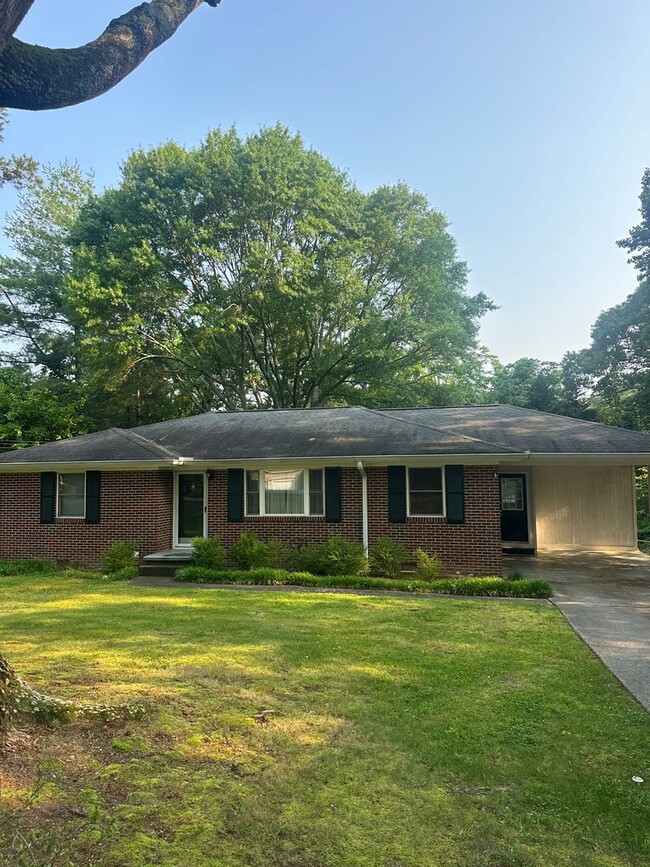 Single Family Ranch in Downtown Gainesville - Single Family Ranch in Downtown Gainesville Casa