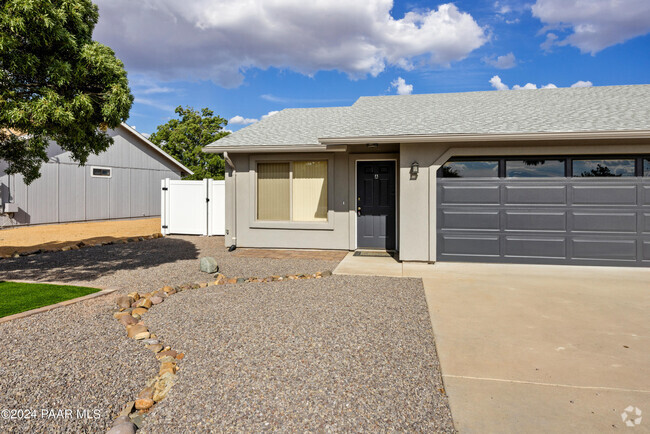 Building Photo - 4621 N Ocotillo Dr Unit B Rental