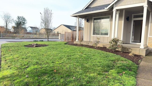 Photo - 3217 Gwen Ct SE