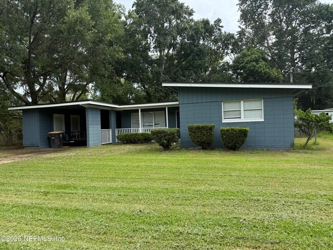 Building Photo - 1015 Busac Ave Rental