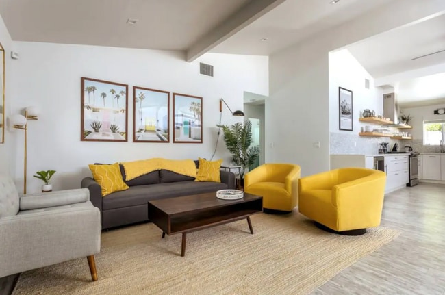 Mid-Century Oasis with Pool in Palm Springs - Mid-Century Oasis with Pool in Palm Springs House