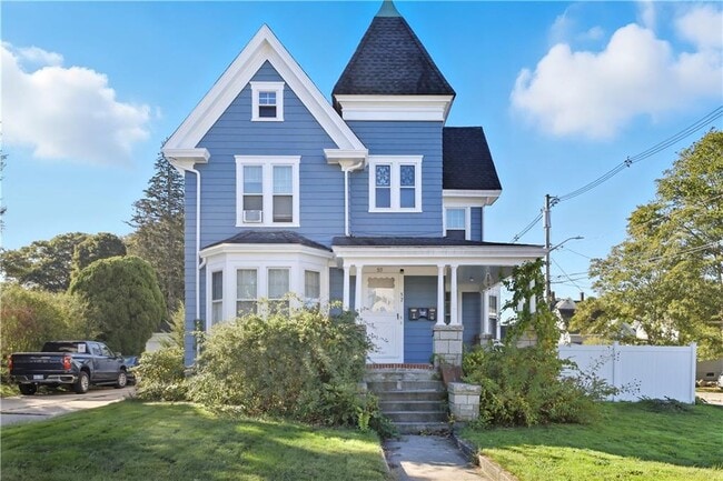 Photo - 57 School St