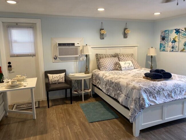 Photo - 1913 Thomas St