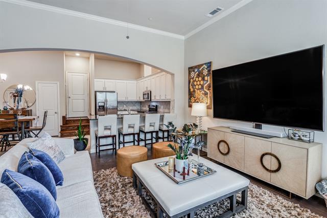 Photo - 2563 Sarah Ln