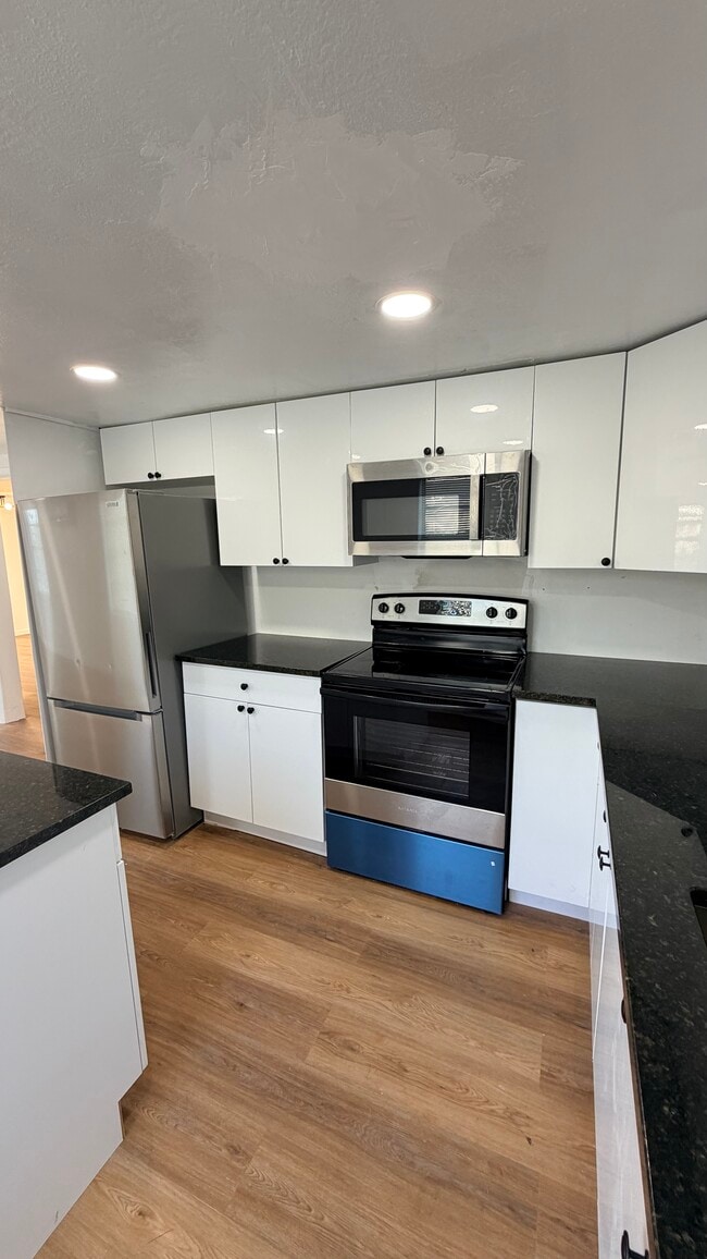 Photo - 414 Phippen Waiters Rd Unidad #1