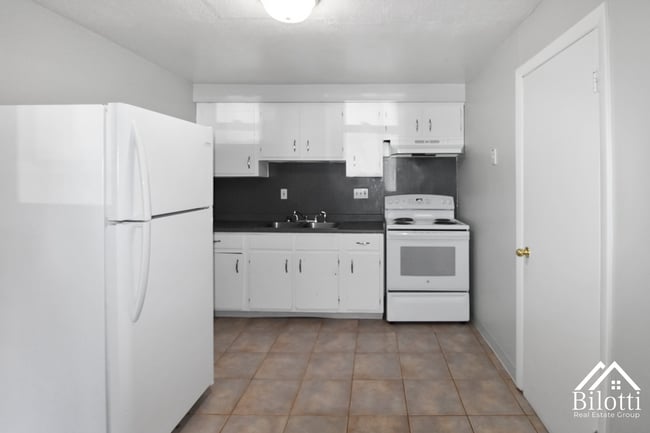Photo - Hillside Terrace Apartments