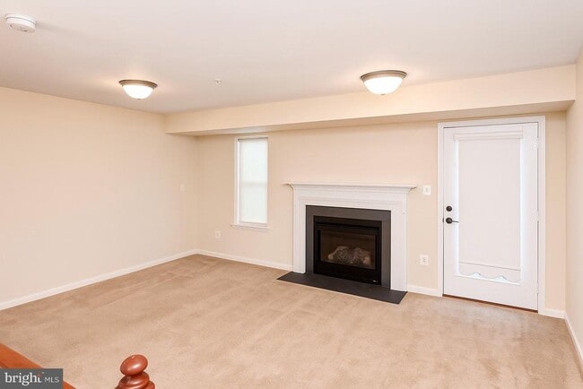 Photo - 3232 Careysbrook Ct