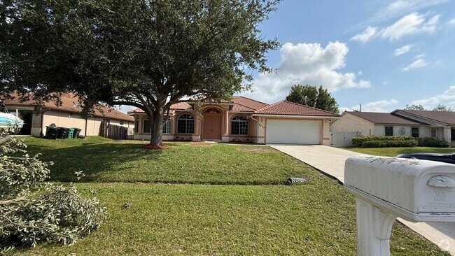 Building Photo - 4844 NW North Macedo Blvd Rental