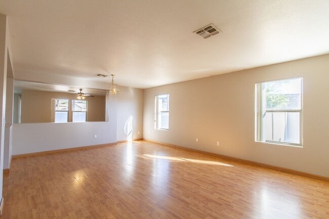 Photo - Wonderful property on corner lot!!